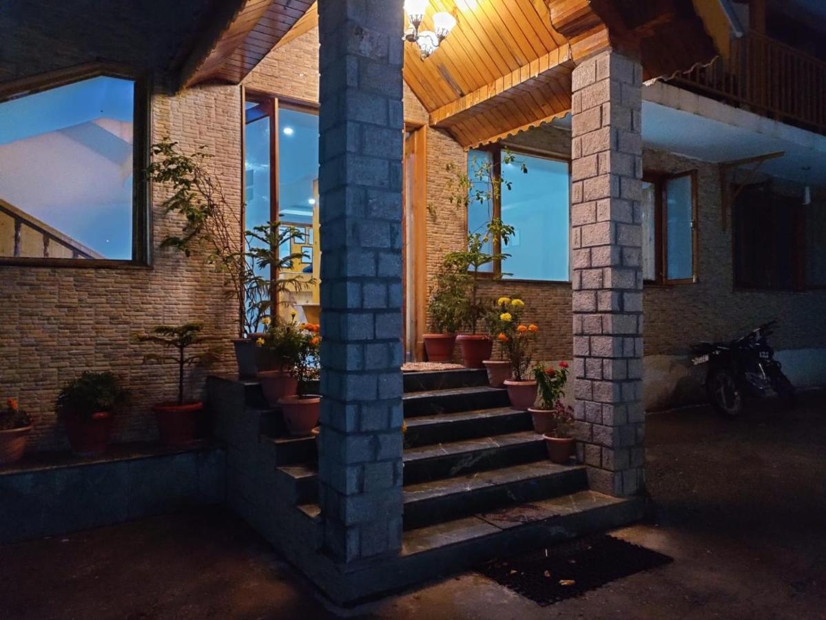 Hotel Mountain Face By Snow City Hotels Manali  Luaran gambar